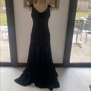 DESIGNER ( MISSING LABLE) | Elegant Embroidery Black Evening Gown